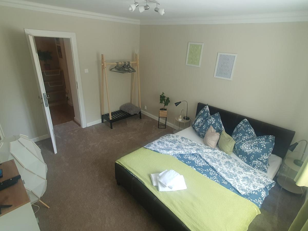 Family Apartment Poprad Buitenkant foto